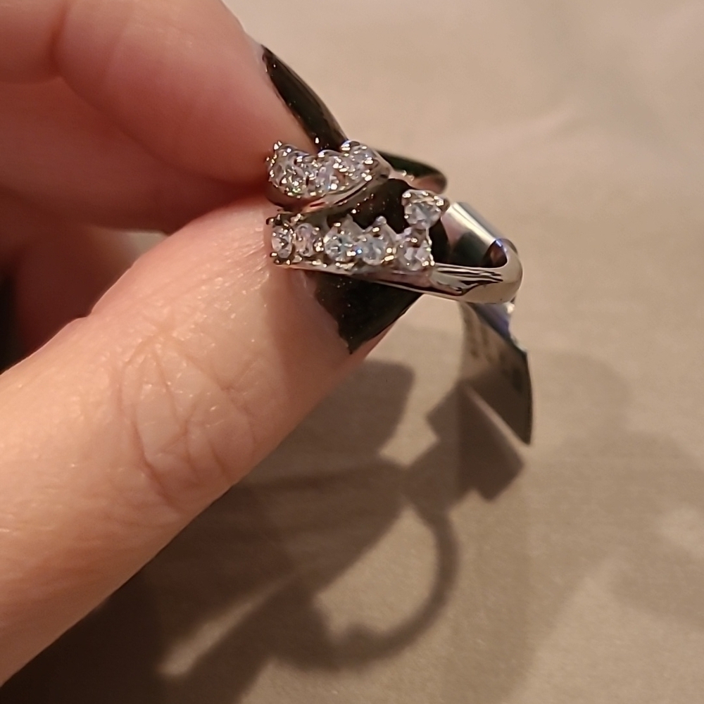 Cubic zirconia stainless steel multi stone ring - Picture 7 of 9